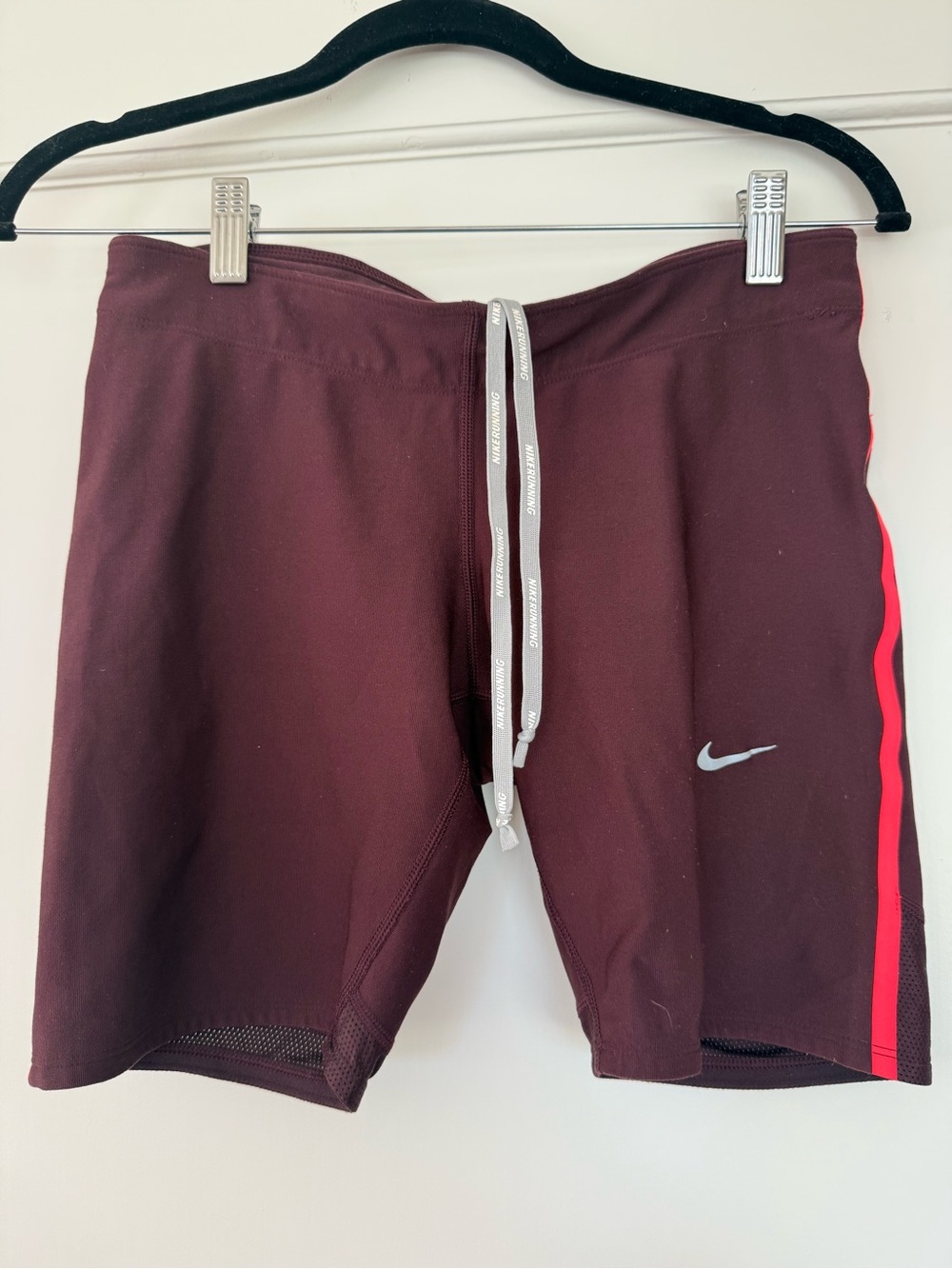 Nike Dri-FIT Maroon Athletic Shorts with Drawstring/back pocket
